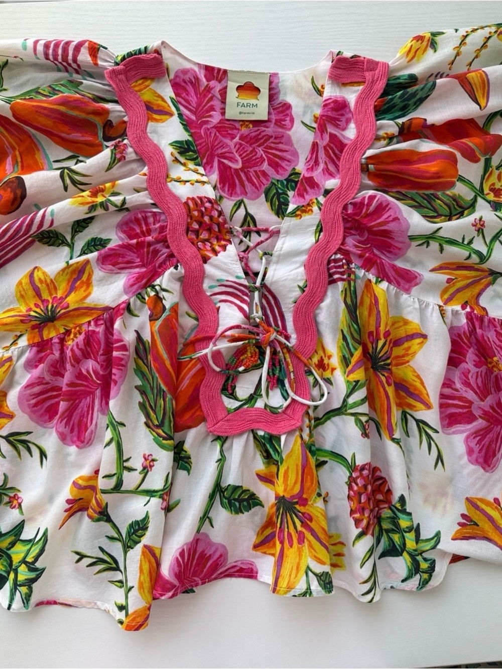 FARM Rio White Floral Boho Tie-Front Ruffle Blouse - Picture 5 of 12